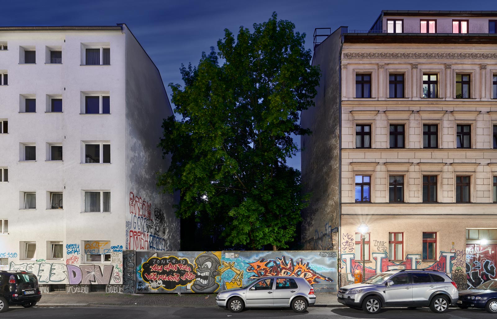 foto: manfred bogner, berlin, mind the gap