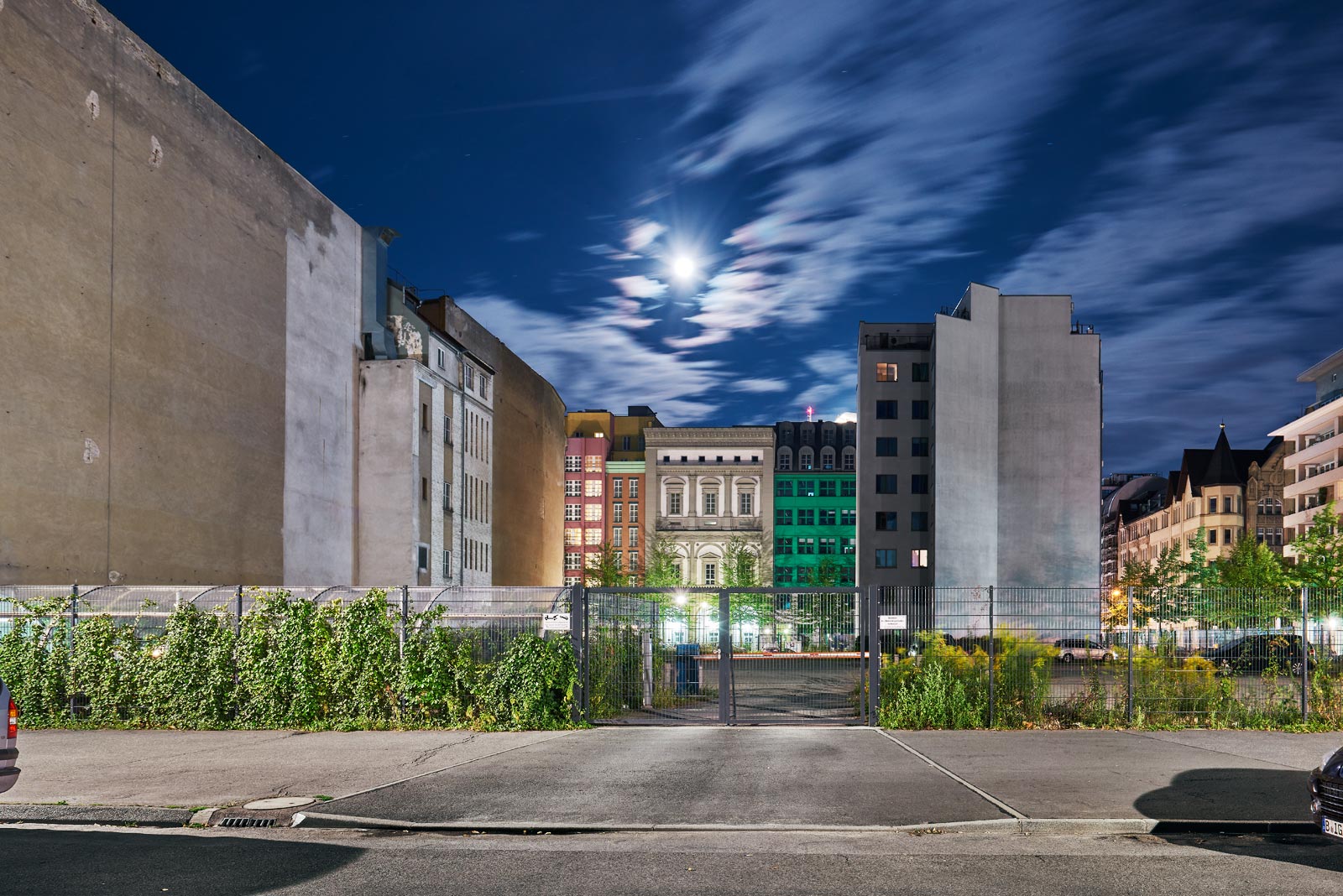 foto: manfred bogner, berlin, mind the gap